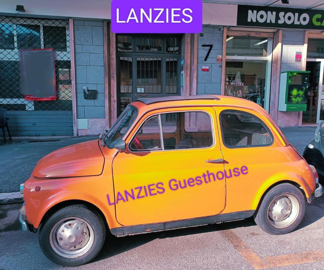 Lanzies Guesthouse Rom Eksteriør billede